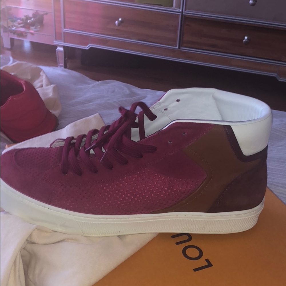 Louis Vuitton casual sneakers